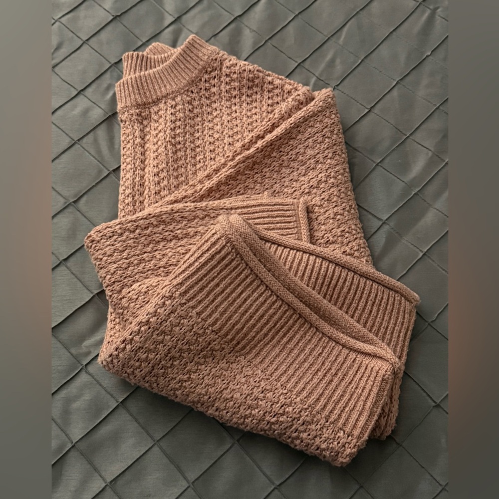 Universal Thread Women's Sweater - Dusty Rose